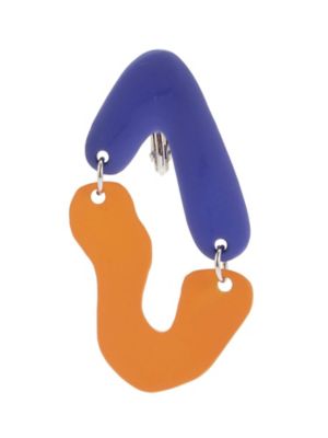 ＳＷＡＹ　ＴＲＩＡＮＧＬＥ　ＥＡＲＲＩＮＧ
