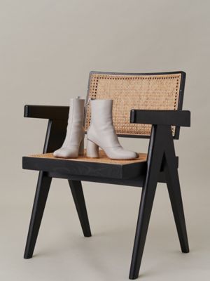 ＳＰＬＩＴ　ＴＯＥ　ＢＯＯＴＳ