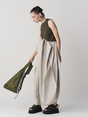 ＣＵＲＶＥ　ＬＩＮＥ　ＴＵＣＫ　ＳＬＥＥＶＥＬＥＳＳ　ＯＰ