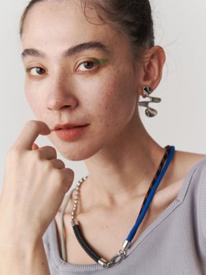 ＰＬＵＭＰ　ＷＡＶＥ　ＰＩＥＲＣＥ