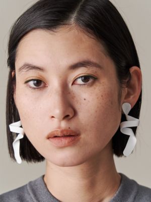 ＭＥＬＴ　ＷＡＶＥ　ＥＡＲＲＩＮＧ