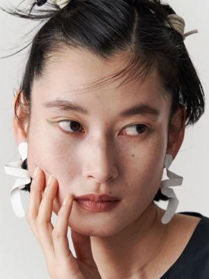 ＭＥＬＴ　ＷＡＶＥ　ＥＡＲＲＩＮＧ
