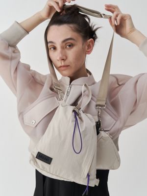 ＣＯＭＰＡＣＴ　ＳＬＩＮＧ　ＢＡＧ