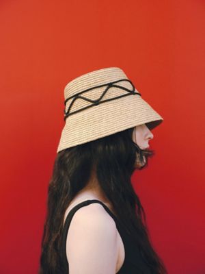 ＷＡＶＥ　ＣＯＤＥ　ＨＡＴ