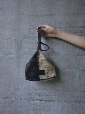 UN3D. BICOLOR RAFFIA MINI BAG / ¥16,500 BICOLOR RAFFIA MINI BAG | UN3D./アンスリード