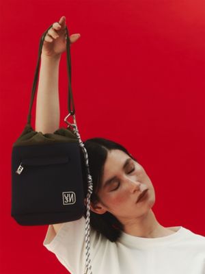 ２ＷＡＹ　ＤＩＶＥＲ　ＰＵＲＳＥ