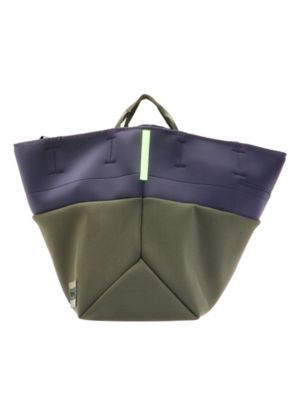 ２ＷＡＹ　ＤＩＶＥＲ　ＴＯＴＥ