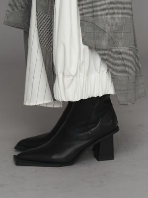 ＜UN3D.＞ＳＱＵＡＲＥ　ＥＤＧＥ　ＰＯＩＮＴＥＤ　ＢＯＯＴＳ