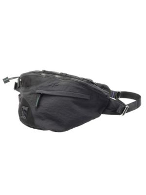 HALF MOON BODY BAG | UN3D./アンスリード | 三越