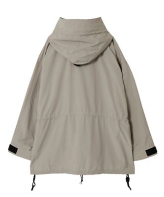 ＨＡＬＦ　ＣＯＡＴ