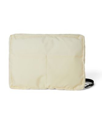 ＰＯＵＣＨ
