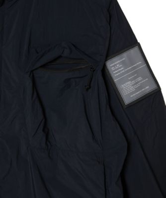 ＳＴＡＮＤ　ＣＯＬＬＡＲ　ＢＬＯＵＳＯＮ