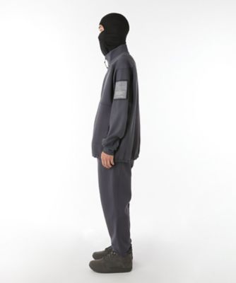ＳＴＡＮＤ　ＣＯＬＬＡＲ　ＢＬＯＵＳＯＮ