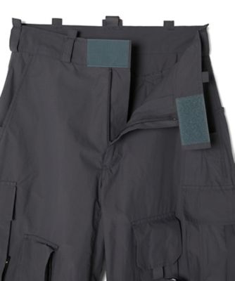 ＣＯＭＢＡＴ　ＴＲＯＵＳＥＲＳ