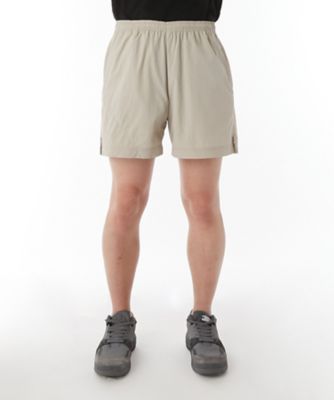 ＨＡＬＦ　ＰＡＮＴＳ