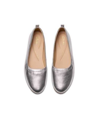 Ｃｌａｒｋｓ　９５１Ｇ　Ｆａｗｎａ　Ｓｏｆｔ　ファウナソフト　シルバー　フラットシューズ