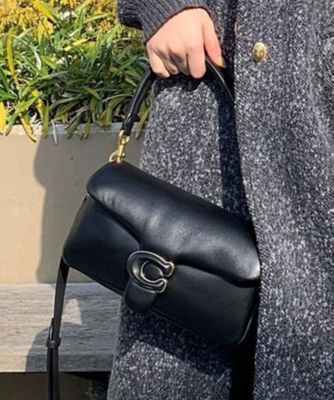 COACH 背負え コーチ ピロータビーショルダーバッグ26 緑 