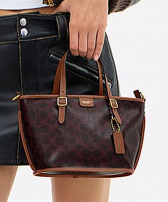 COACH/コーチ タクシー トート バッグ 21・シグネチャー キャンバス PURPLE 旅行用かばん・バッグ【三越伊勢丹/公式】