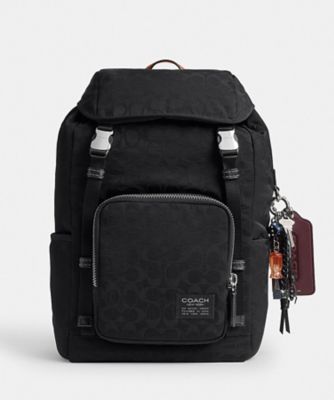 ローガン バックパック・シグネチャー ナイロン・チャーム | COACH 