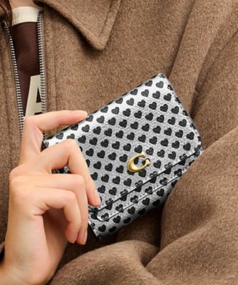 ミラ スモール フラップ ウォレット・ハート プリント | COACH/コーチ 