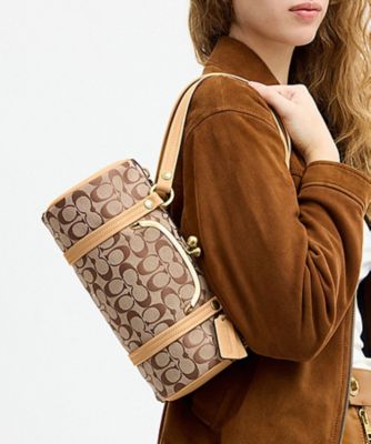 キスロック バレル バッグ 28・シグネチャー ジャカード | COACH 