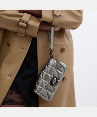 タビー クロスボディ リストレット・キルティング | COACH/コーチ 