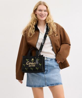 日本限定】カーゴ トート バッグ 26・レキシー プリント | COACH 