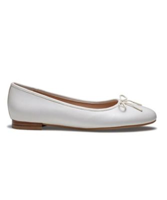 ＜REGAL (Women/Men)＞ＲＥＧＡＬ　Ｆ７９Ｑ　バレエシューズ　アイボリー　フラットシューズ
