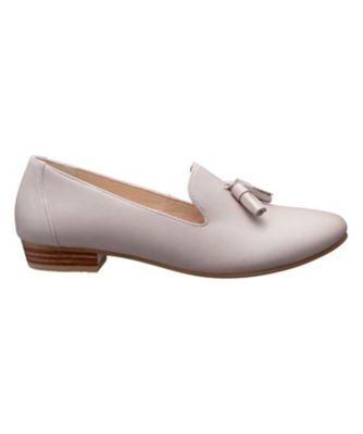 ＜R. (Women)＞アールドット　Ｓ１４Ｃ　タッセルフラットシューズ　グレージュ　フラットシューズ