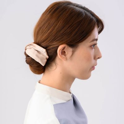 Ｗｅｂ限定　ツイストスクエアストーン　シュシュ