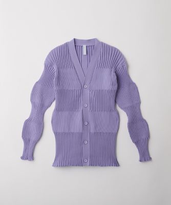 ＦＬＵＴＥＤ　ＣＡＲＤＩＧＡＮ　１