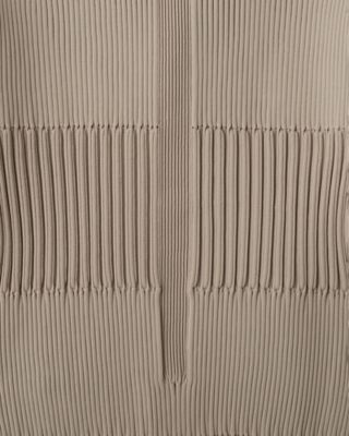 ＦＬＵＴＥＤ　ＣＡＲＤＩＧＡＮ　１