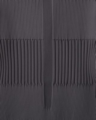 ＦＬＵＴＥＤ　ＣＡＲＤＩＧＡＮ　１