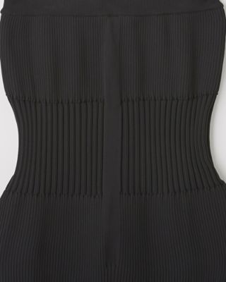ＦＬＵＴＥＤ　ＳＫＩＲＴ　１
