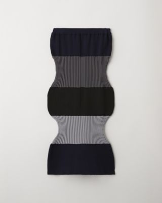 ＦＬＵＴＥＤ　ＳＫＩＲＴ　１