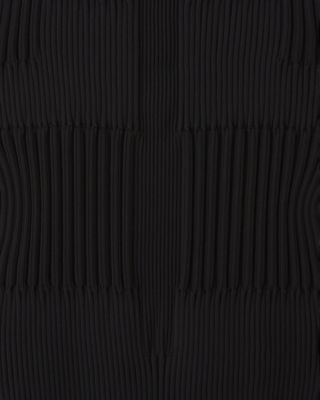ＦＬＵＴＥＤ　ＤＲＥＳＳ　３