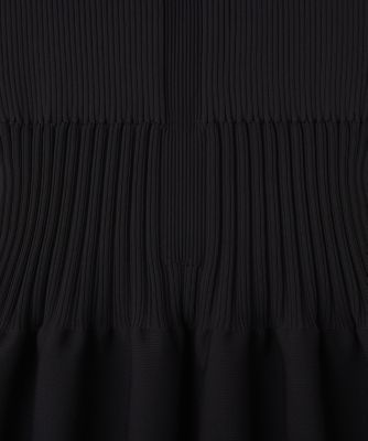 ＦＬＵＴＥＤ　ＭＥＲＭＡＩＤ　ＳＫＩＲＴ