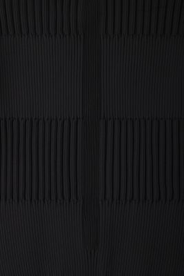 ＦＬＵＴＥＤ　ＣＡＲＤＩＧＡＮ