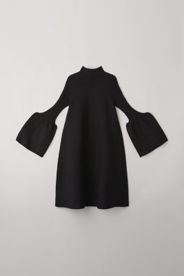 ＰＯＴＴＥＲＹ ＧＬＩＴＴＥＲ ＬＯＮＧ ＢＥＬＬ ＳＬＥＥＶＥ ＦＬＡＲＥ ＭＩＮＩ ＤＲＥＳＳ ＣＦ００８ＫＨ０８４ | CFCL  (Women)/シーエフシーエル | 三越伊勢丹オンラインストア・通販【公式】