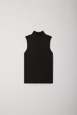 ＜CFCL (Women)＞ＰＯＲＴＲＡＩＴ　ＳＬＥＥＶＥＬＥＳＳ　ＴＯＰ