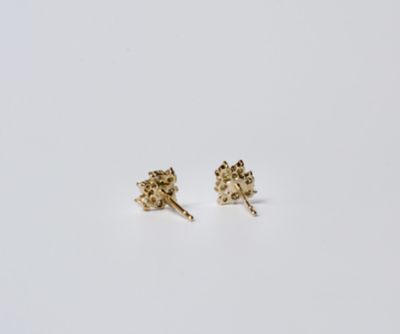 シャトン　ダイヤモンドピアス
