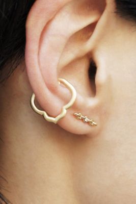 ＣＲＥＳＴ　ＥａｒＣｕｆｆ　Ｌｉｌｙ　※シングル