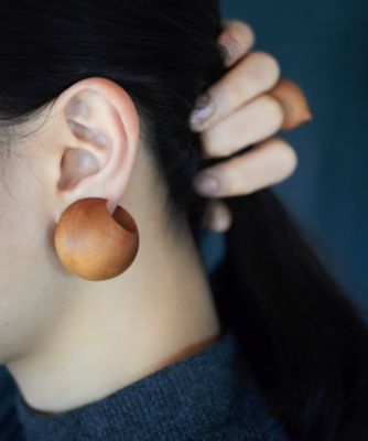 ウッドピアス