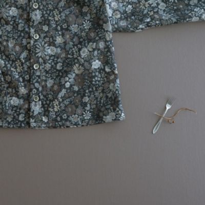 Ｆｌｏｒｅｎｔｉｎｅ　ｂｌｏｕｓｅ