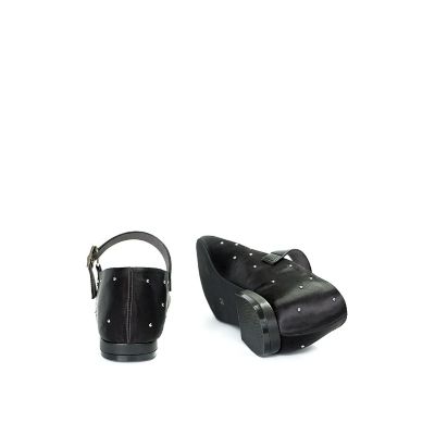 Daniella & GEMMA ストラップ付きバレエフラットシューズ Daniella & GEMMA ONLINE STORE – ストラップ付きバレエフラット