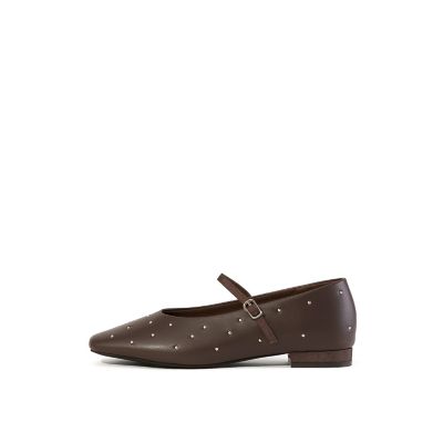 Daniella & GEMMA (Women)/ダニエラ アンド ジェマ スタッズメリージェーンフラットシューズ GE25196 ダークブラウン（DBR）靴【三越伊勢丹/公式】