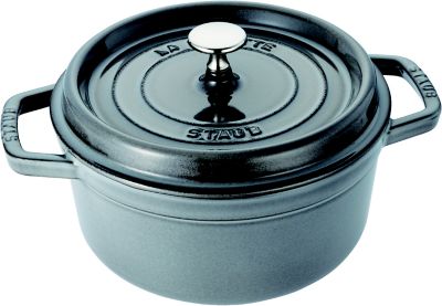 STAUB　round 26cm　teal鴨の羽根の色らしいです