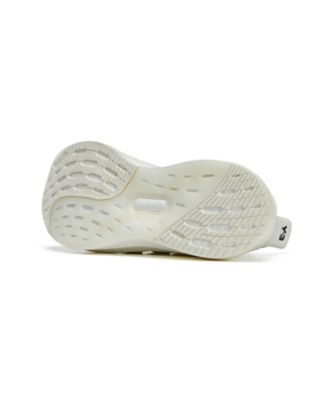 シューズ　Ｙー３　ＵＬＴＲＡＢＯＯＳＴ　５　