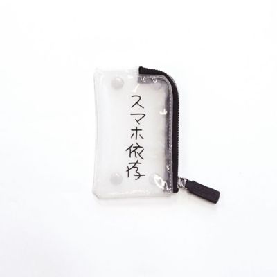 ＜A SCENE (Women)＞【Ａ　ＳＣＥＮＥ×Ｋｅｎ　Ｋａｇａｍｉ】＜スマホ依存＞Ｂ＆Ｃ　ＰＶＣ　ｃｌｅａｒ　ｃａｓｅ　ｐｏｃｋｅｔ　／ＫＫ