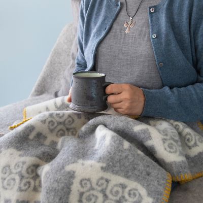 ウール ミニブランケット ヒツジ グレー | KLIPPAN/クリッパン | 三越